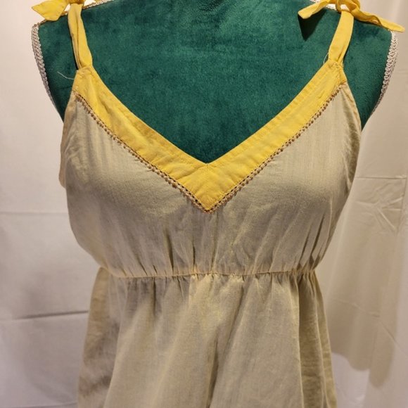 Anthropologie Odille Floral Embroidered Hem Yellow Tank Medium - Picture 4 of 11